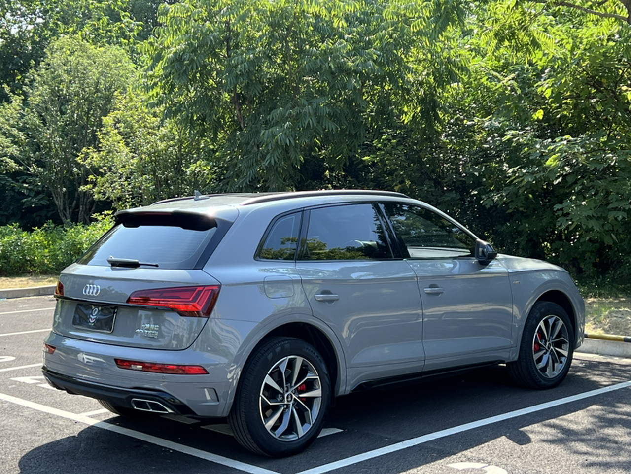 Q5L 2025 45 Collection 40 TFSI Luxury Dynamic photo 4