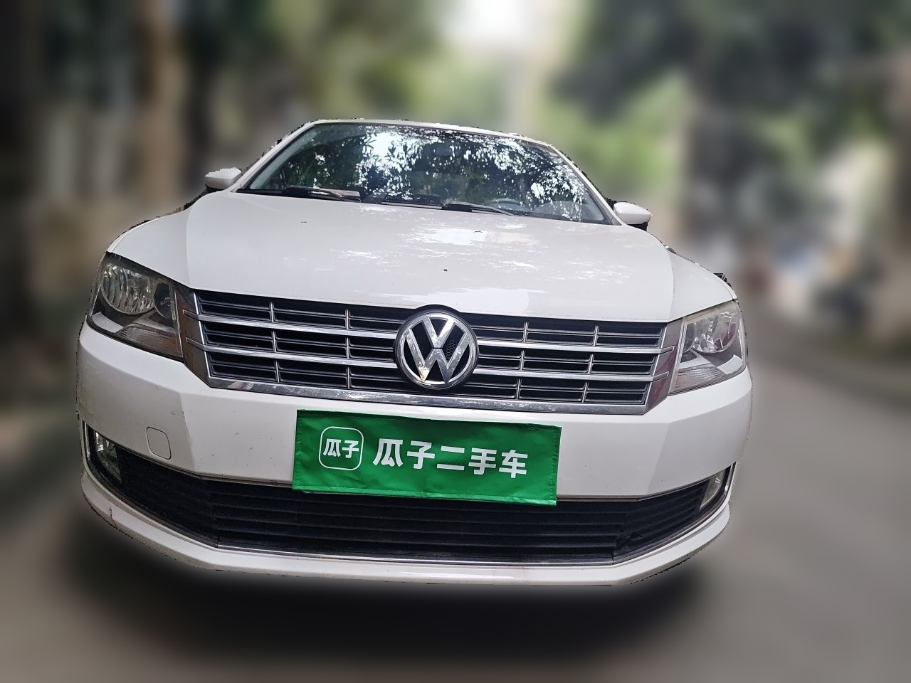 Lavida 2013 Facelift Classic 1.6L AT Comfort photo 2
