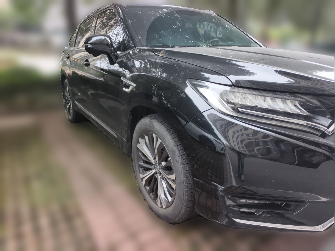 UR-V 2020 370TURBO RWD photo 3