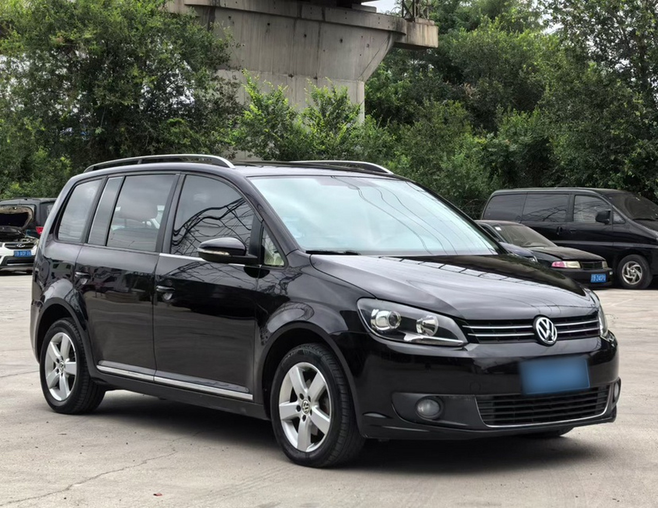 2013 1.4T MT Comfort 5-Seater photo 3