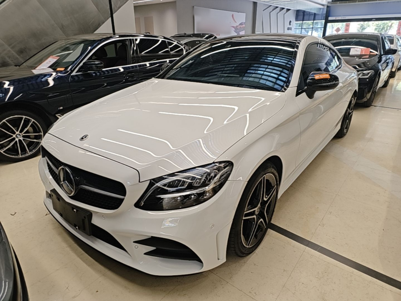 C-Class Imported 2023 C 260 Coupe