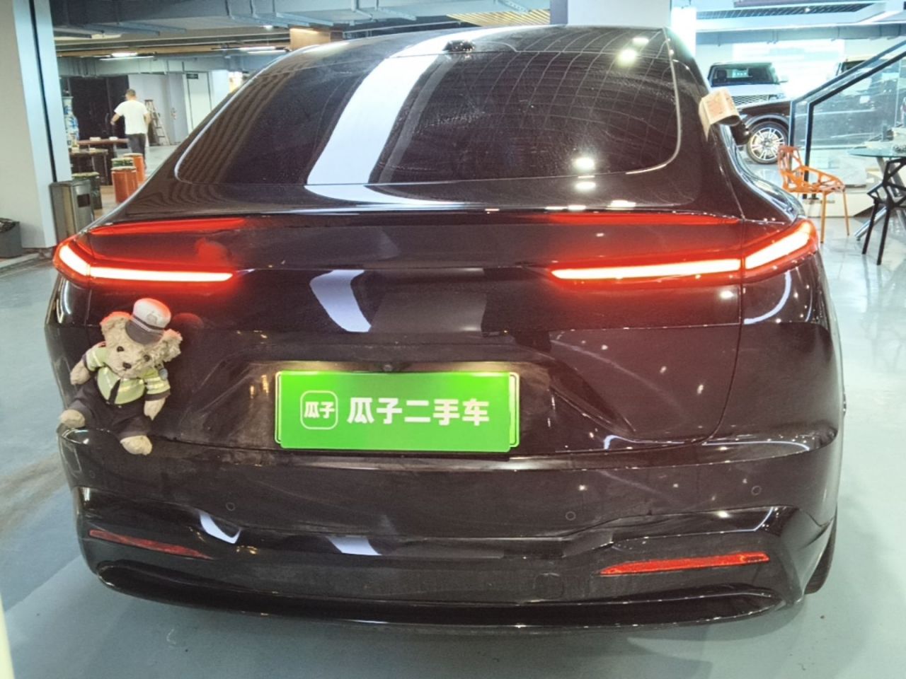 L60 2024 60kWh RWD photo 3