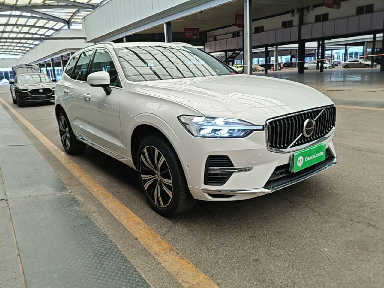 XC60 EV 2022 T8 PHEV AWD Luxury photo 3