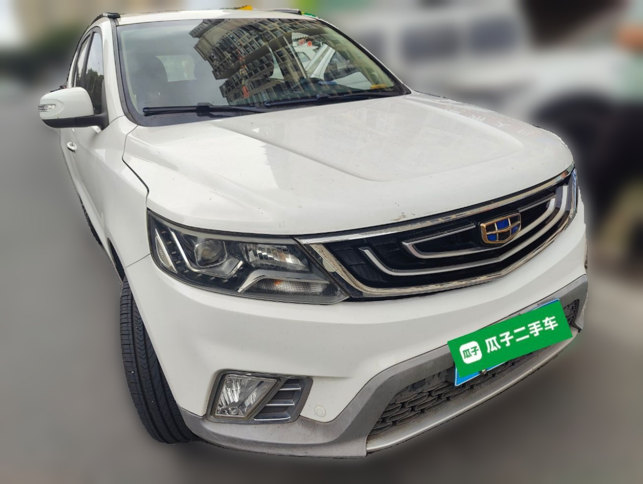 Vision X6 2016 1.8L MT Luxury photo 3