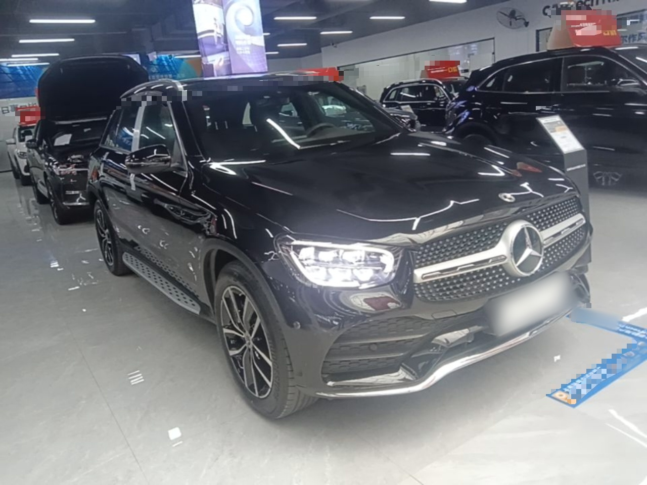 GLC 2022 Facelift GLC 260 L 4MATIC Luxury photo 3