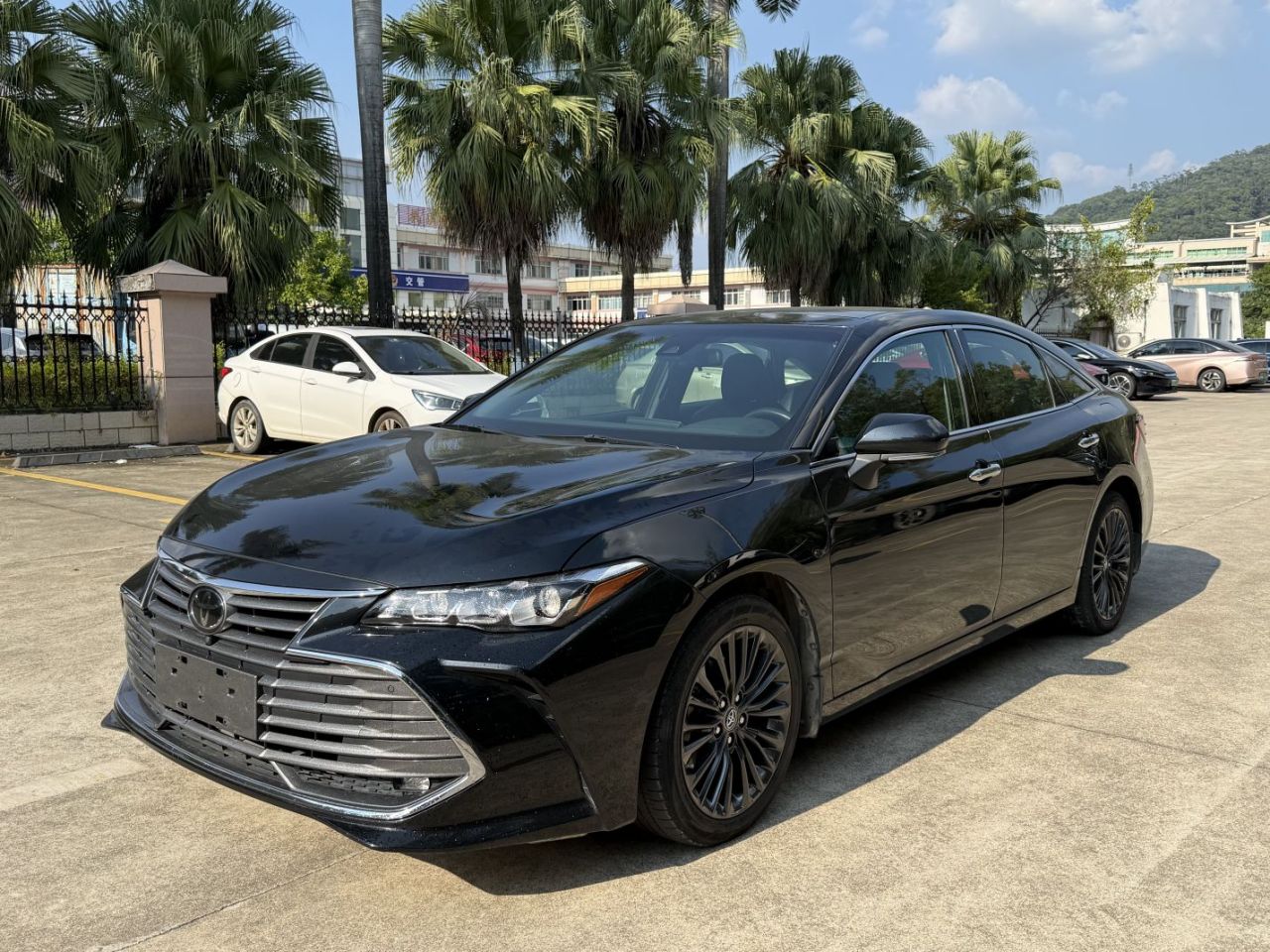 Avalon 2019 2.5L Touring Premium China VI