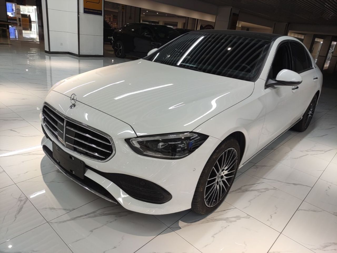 C-Class 2023 C 260 L Sport