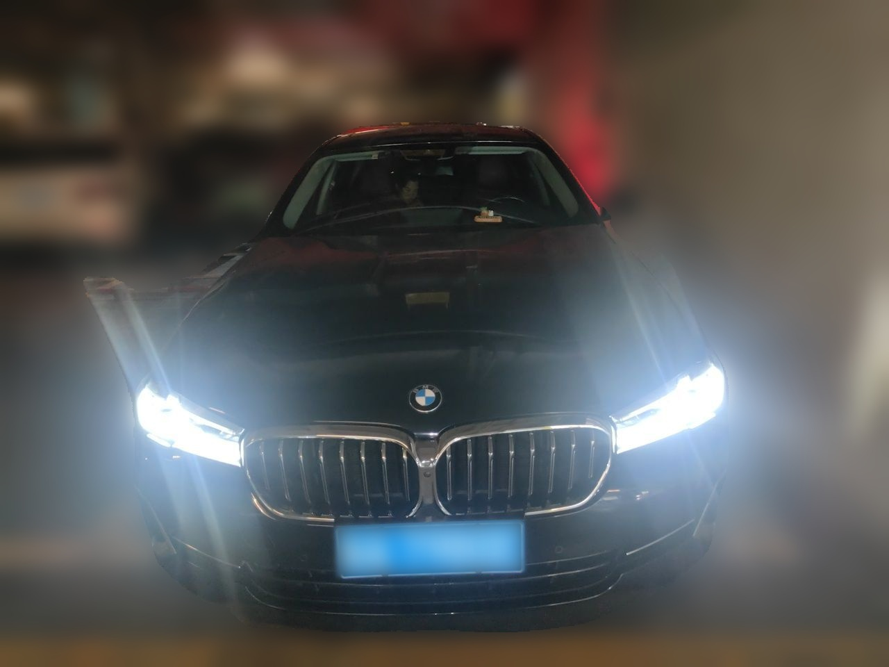 5 Series 2022 Facelift 530Li Leading Luxury photo 2