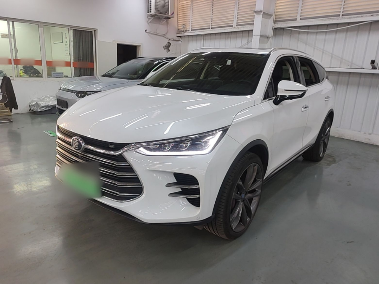 Tang EV 2018 DM 2.0T AWD Connected 7-Seater China V