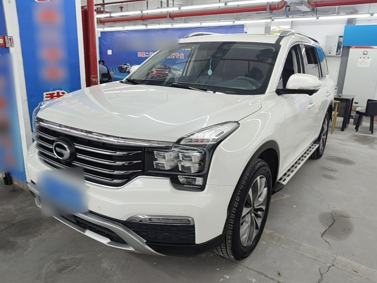 GAC Trumpchi GS8 2017 320T RWD Luxury Connected 7-Seater
