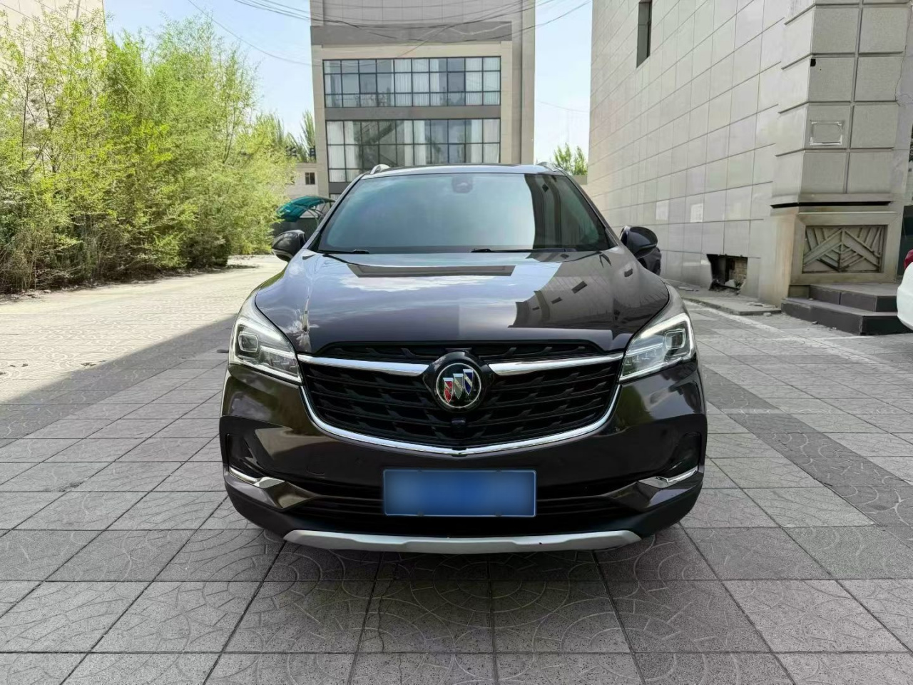 Envision 2020 28T AWD Luxury photo 2