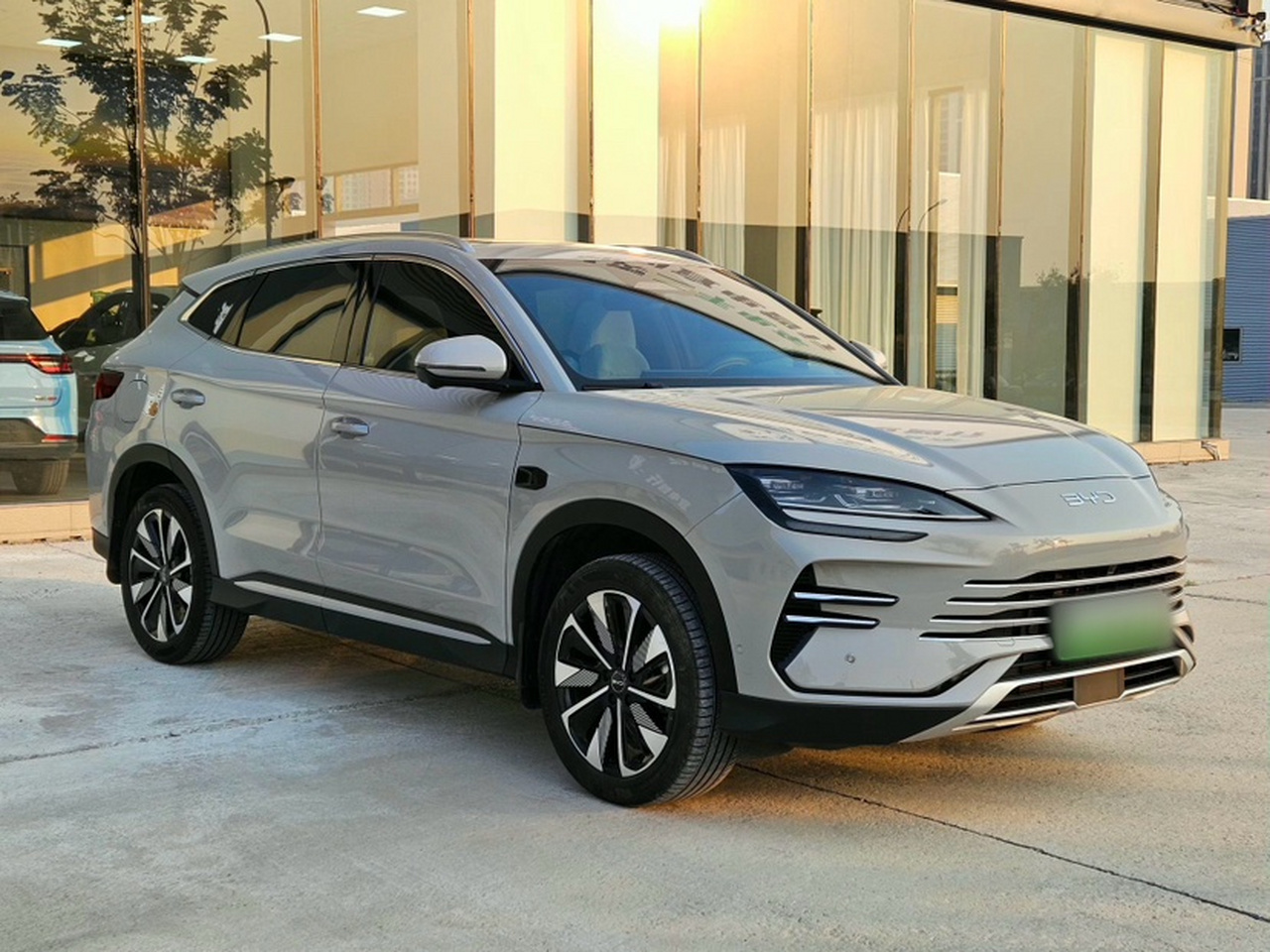 Song PLUS EV 2025 DM-i ADAS 112KM Premium photo 2