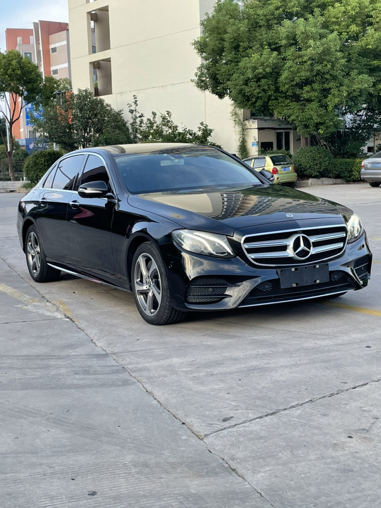 E-Class 2019 Facelift E 300 L Sport Fashion photo 2