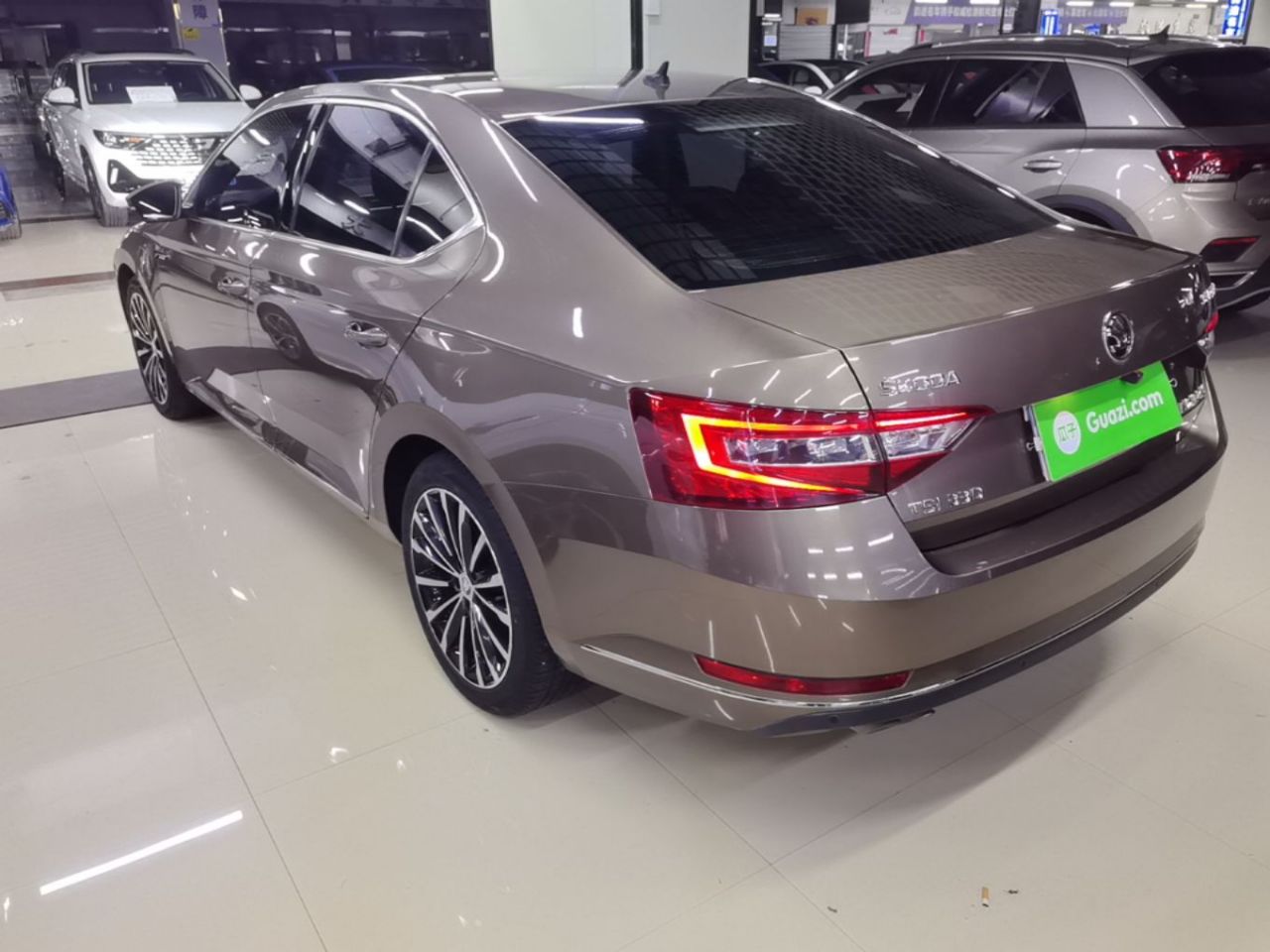 Superb 2016 TSI330 DSG photo 4
