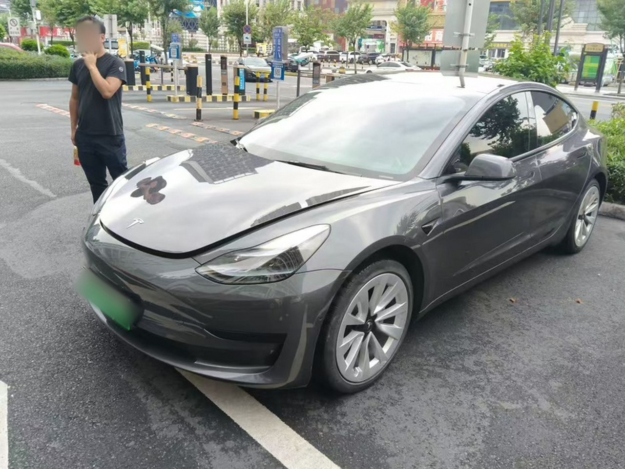 Model 3 2022 RWD photo 2
