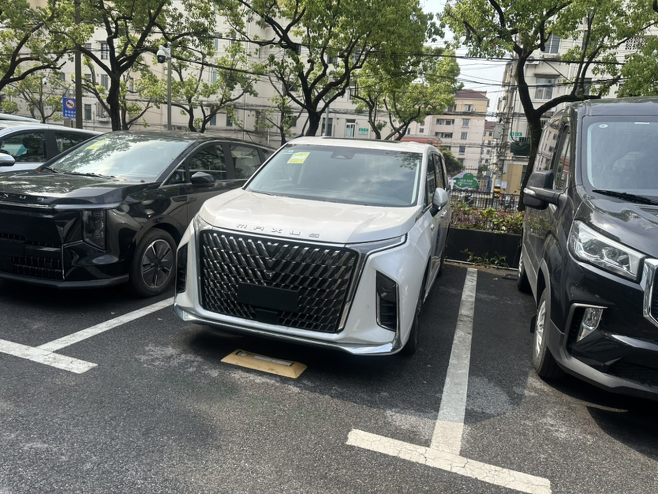 MAXUS G90 2025 2.0T 7-Seater