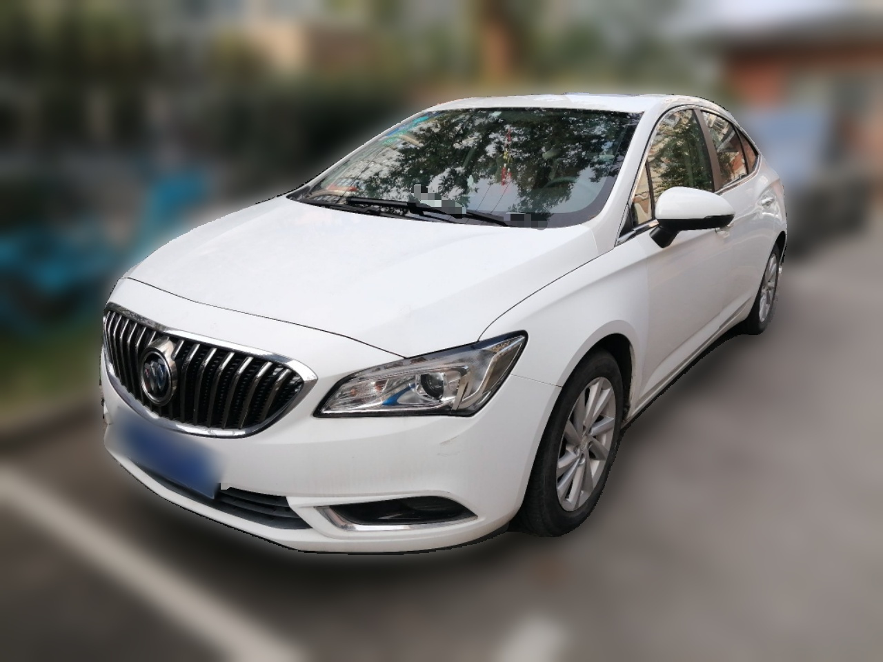 Verano 2015 Sedan 15S AT Leading