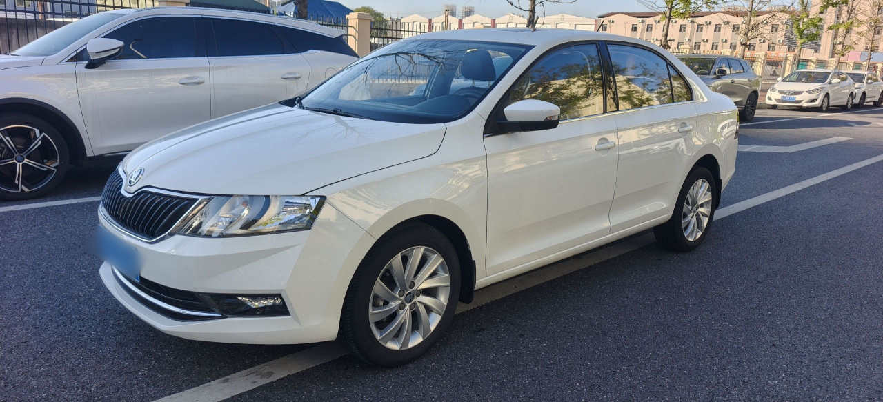 Rapid 2019 1.5L MT Comfort China VI