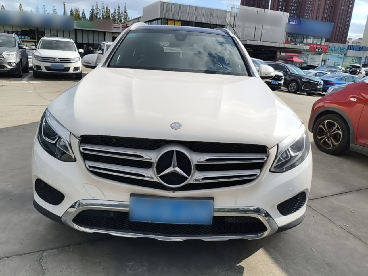 GLC 2017 GLC 200 4MATIC photo 2