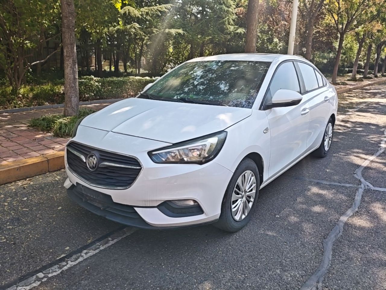 Excelle 2018 15N CVT Elite