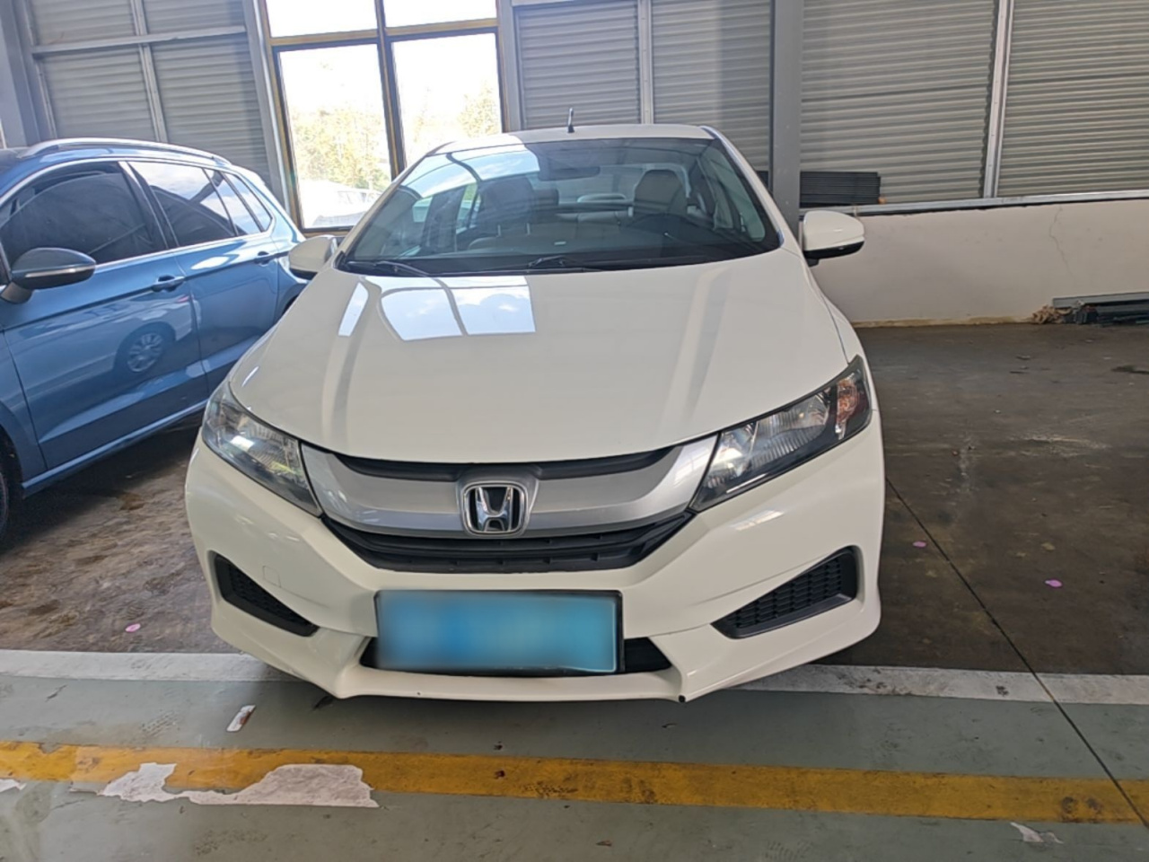 2015 1.5L CVT Comfort photo 2