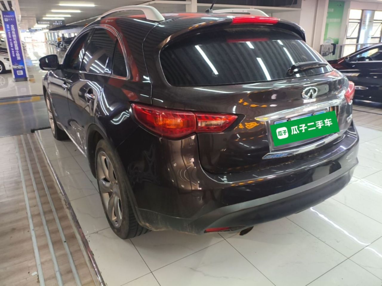 QX70 2013 3.7L Standard photo 4
