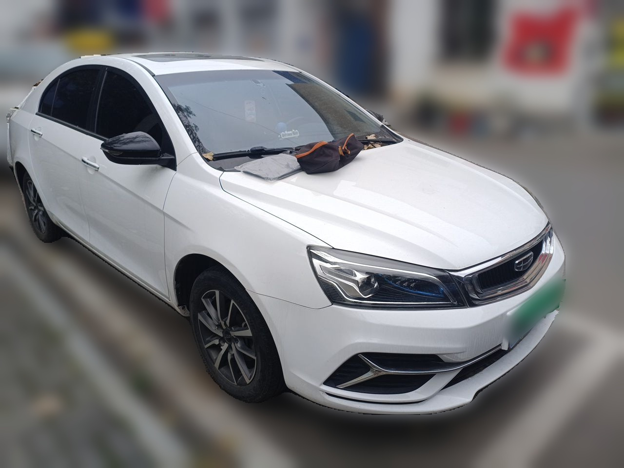 Emgrand 2020 1.5L MT photo 3