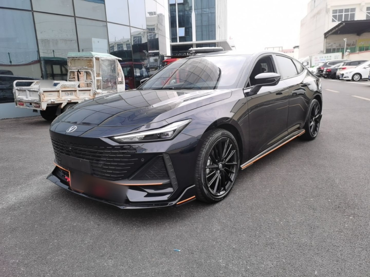 UNI-V 2022 1.5T Sport