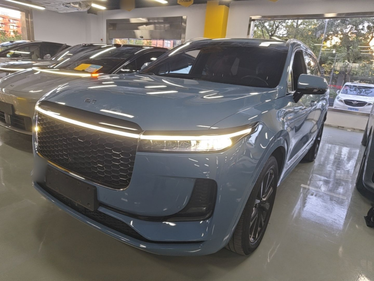 Li Auto ONE 2021 EREV 6-Seater