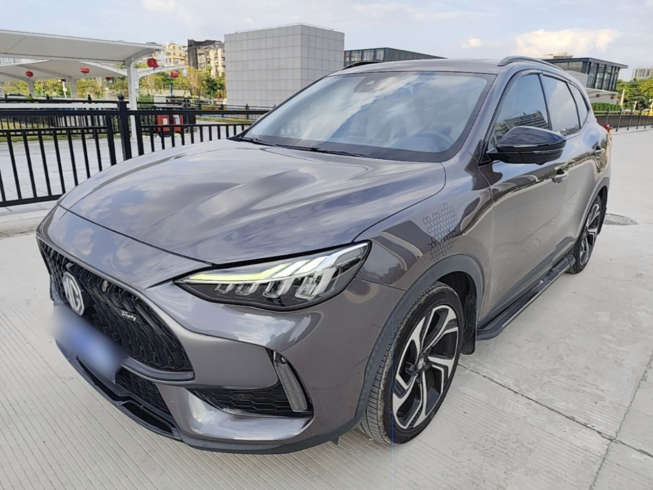MG Pilot 2021 300TGI AT RWD Trophy Smart Premium