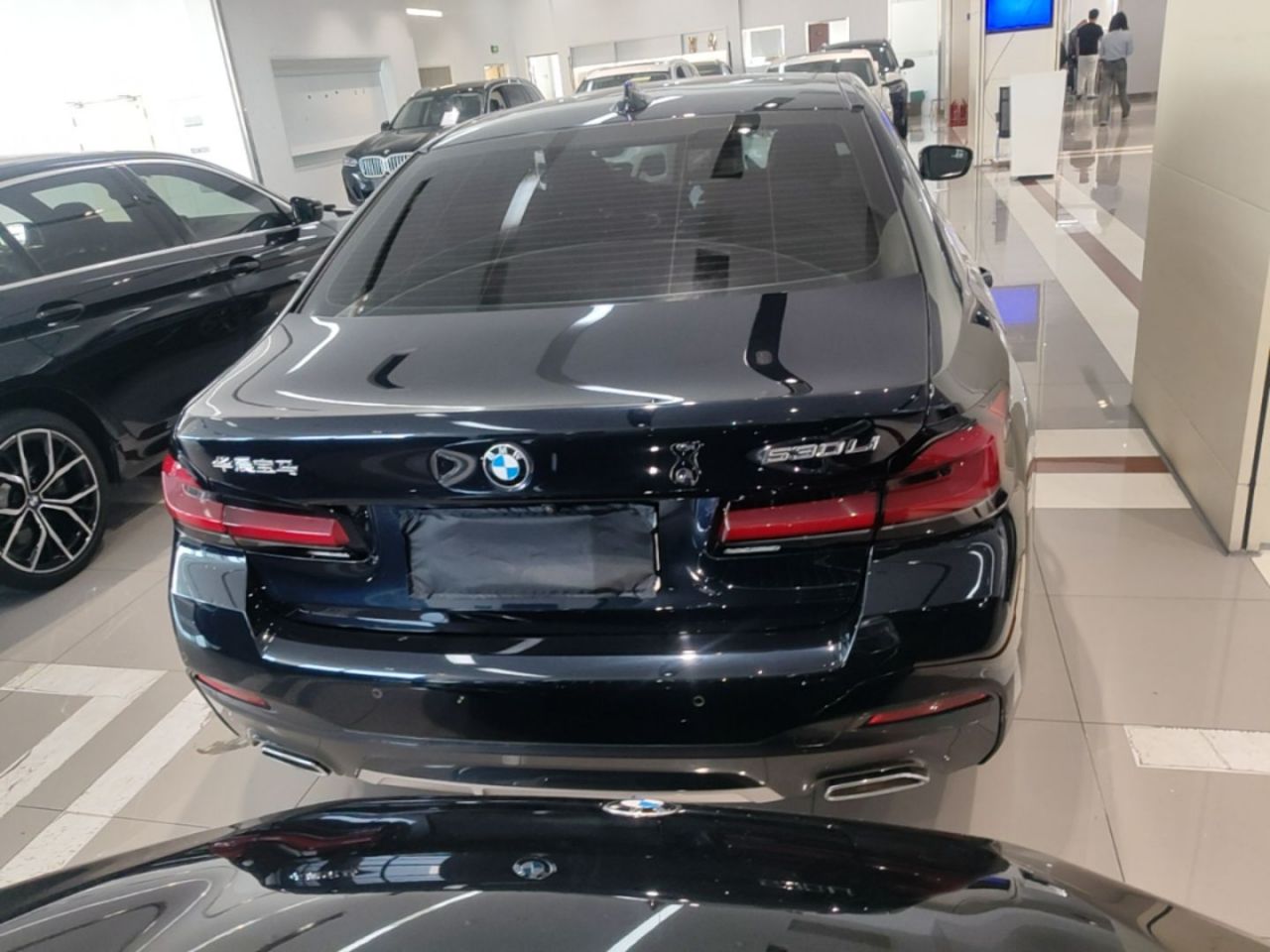 5 Series 2022 Facelift 530Li Exclusive M Sport Package photo 5
