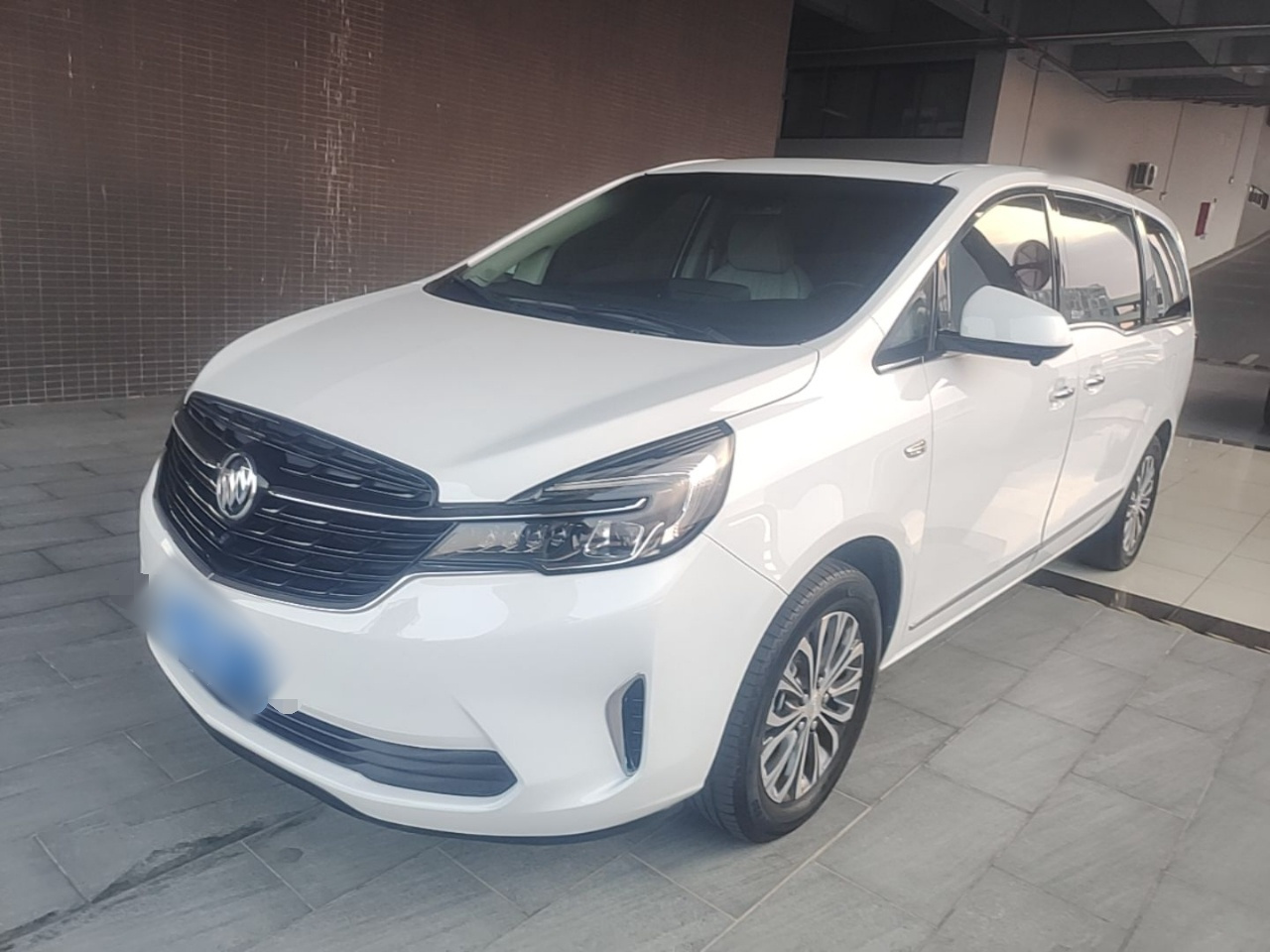GL8 2022 652T Luxury