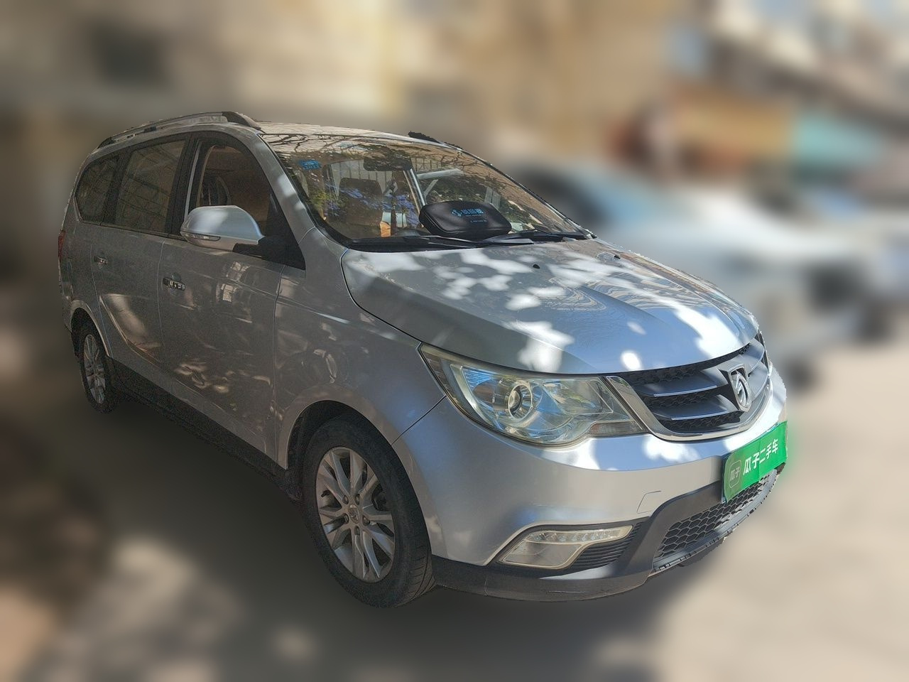 730 2014 1.5L MT Luxury ESP 7-Seater photo 3