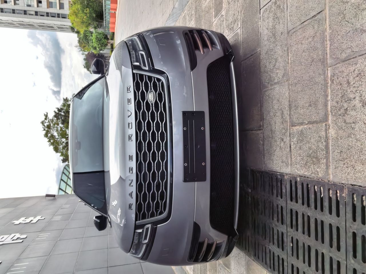 Range Rover Velar 2020 P250 R-DYNAMIC S photo 2
