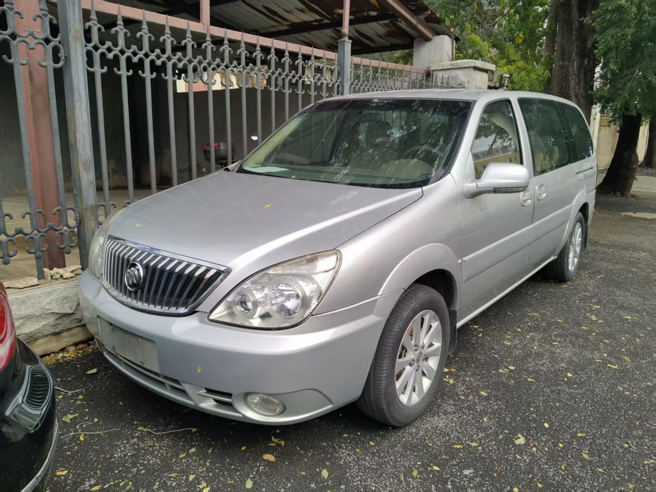 GL8 2014 2.4L Comfort