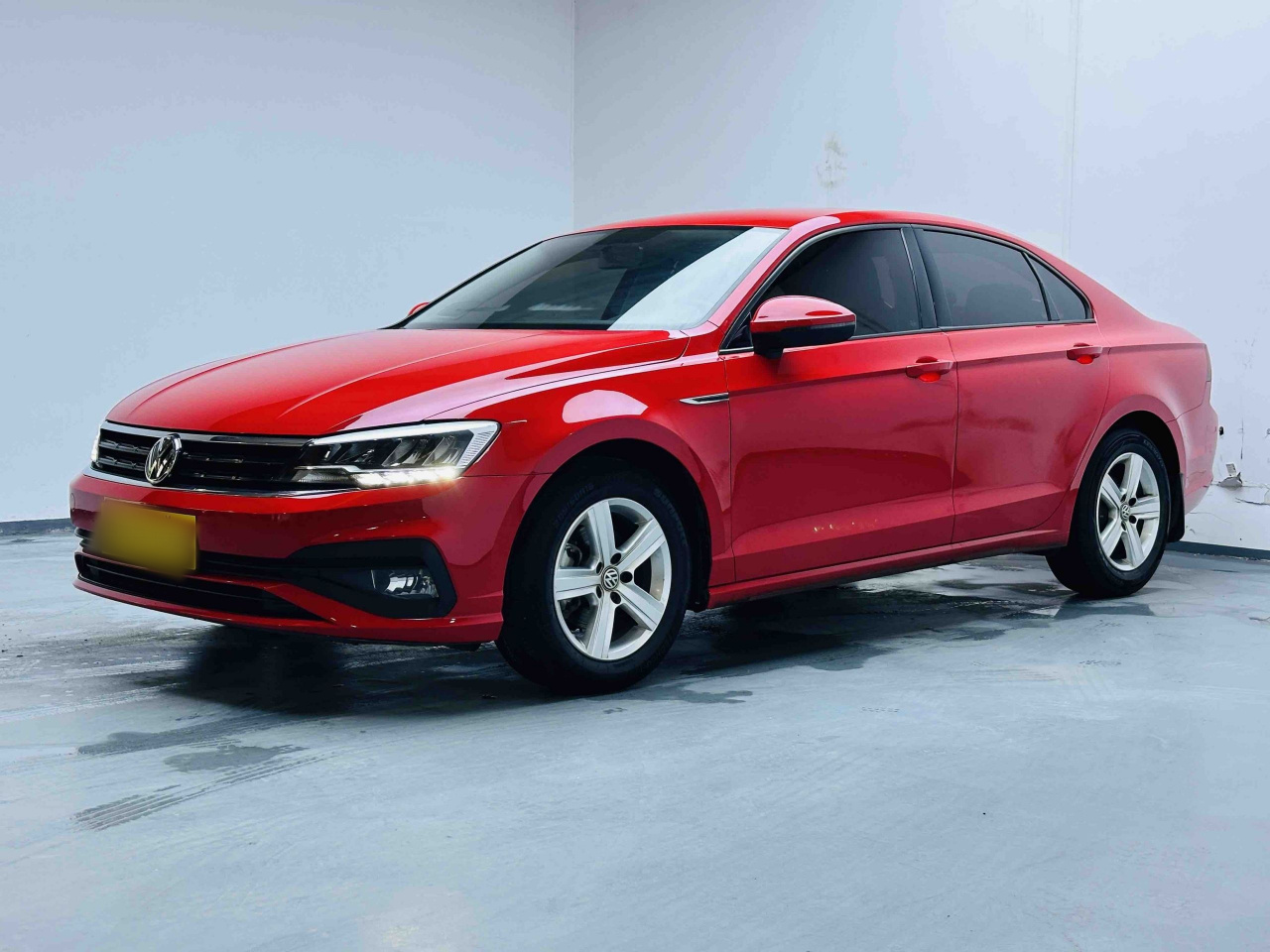 Lamando 2021 230TSI DSG