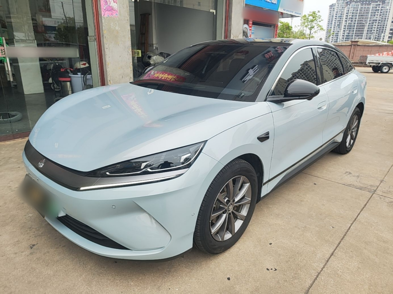 Qin L 2025 EV 470KM Leading