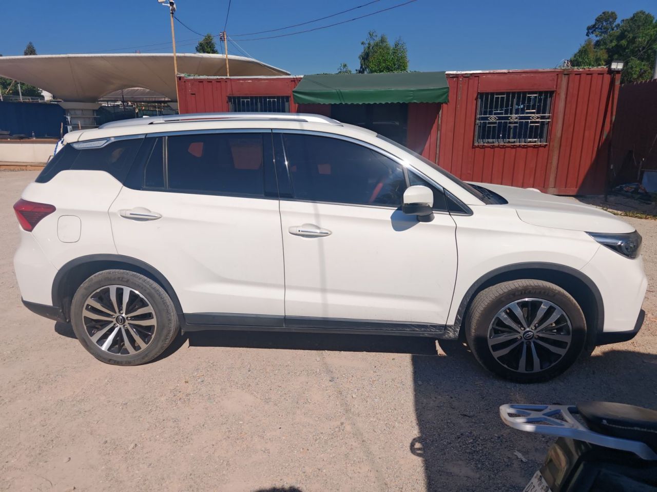 GAC Trumpchi GS4 EV 2019 1.5L PHEV Smart photo 3