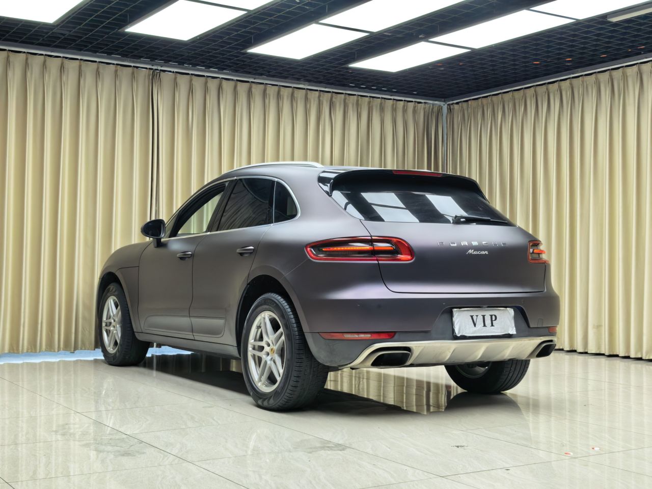 2016 Macan 2.0T photo 4