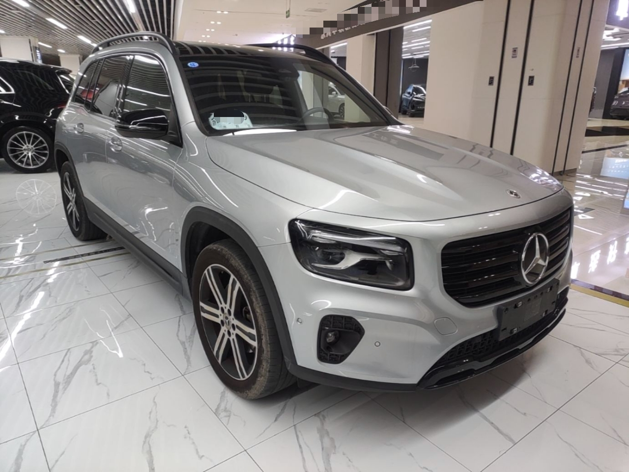 GLB 2024 GLB 220 4MATIC photo 3