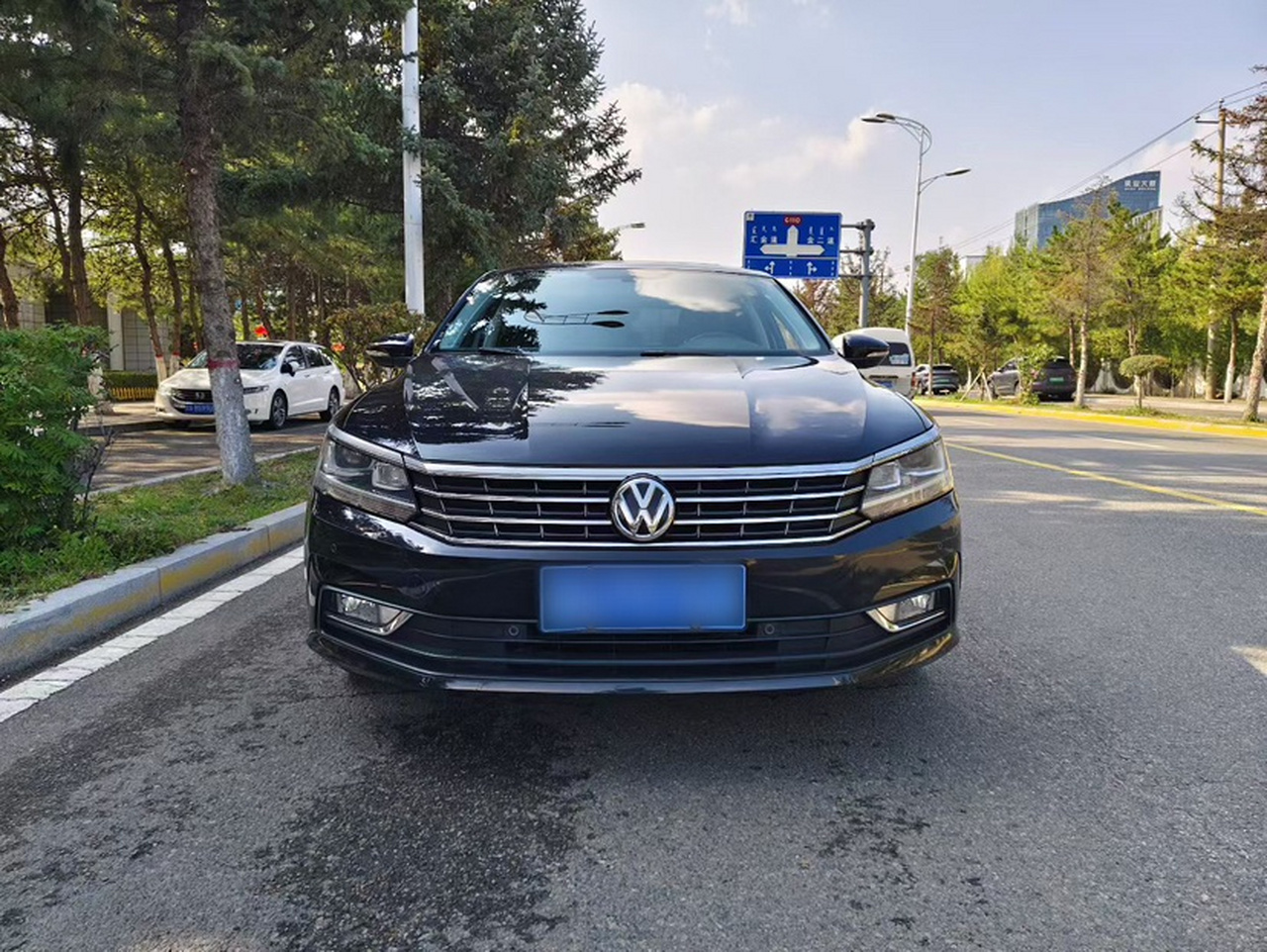 Passat 2017 330TSI DSG photo 2