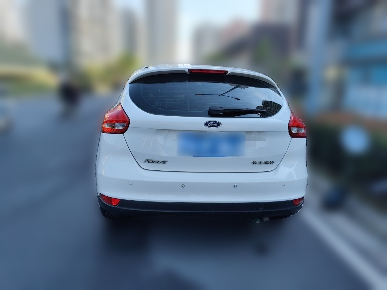 Focus 2017 Hatchback 1.6L MT Comfort photo 5