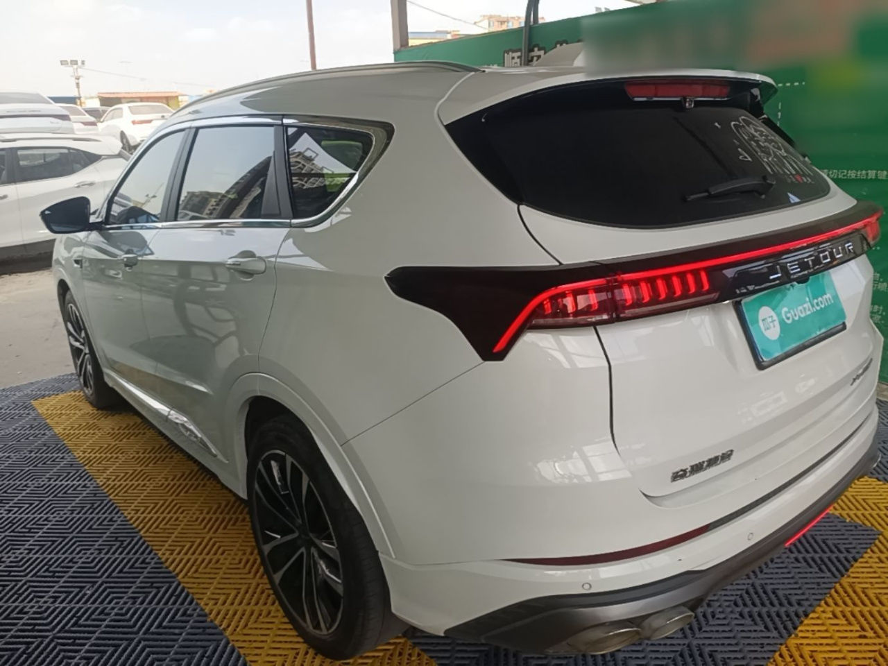 X70 PLUS 2021 1.6T DCTPRO 5-Seater photo 4
