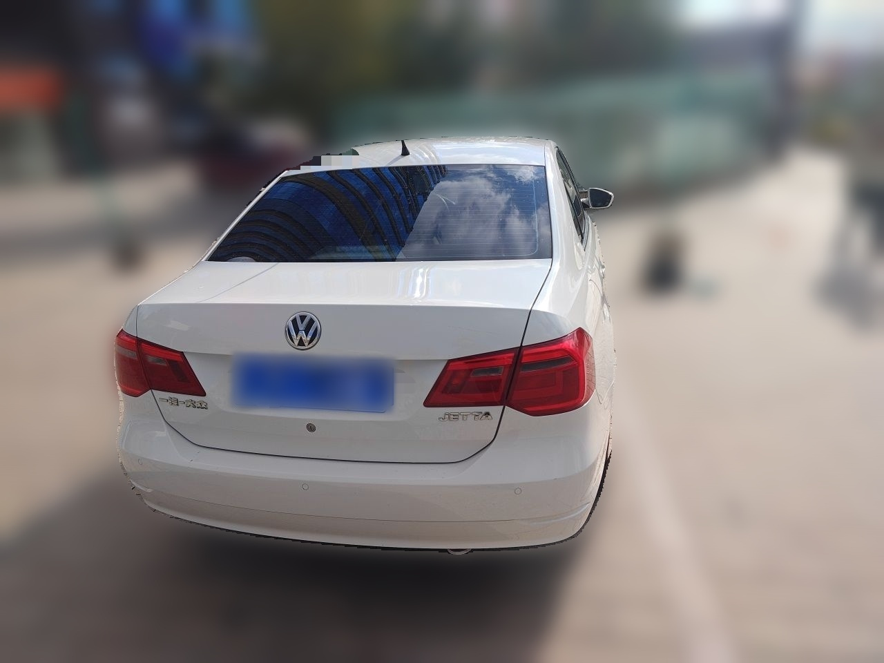 2015 1.6L AT Comfort photo 5