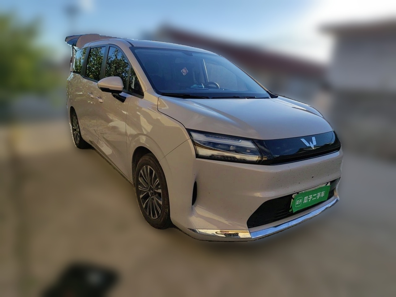 730 EV 2025 EV 500km Luxury photo 3