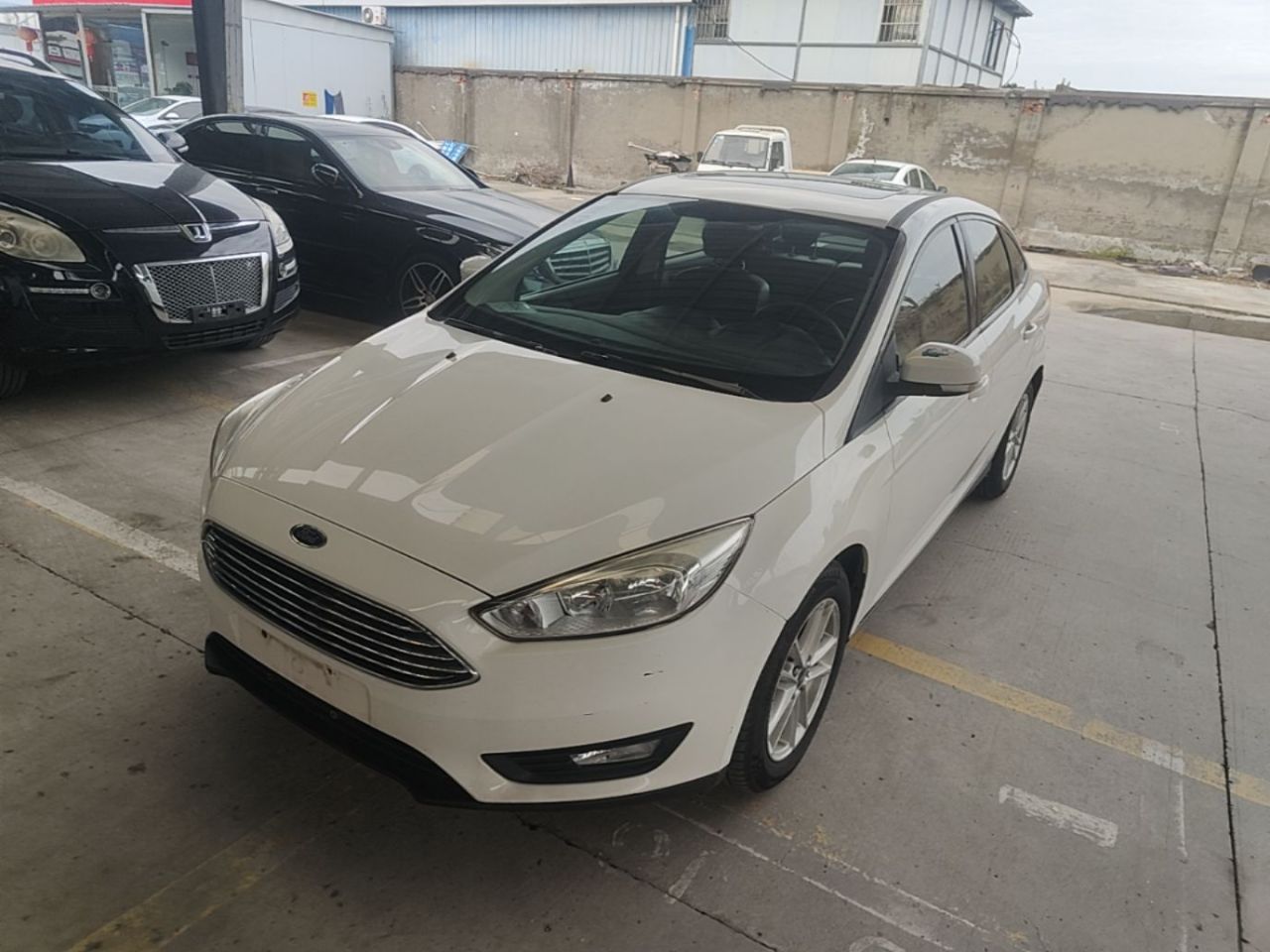 Focus 2018 Sedan Classic 1.6L AT Fashion