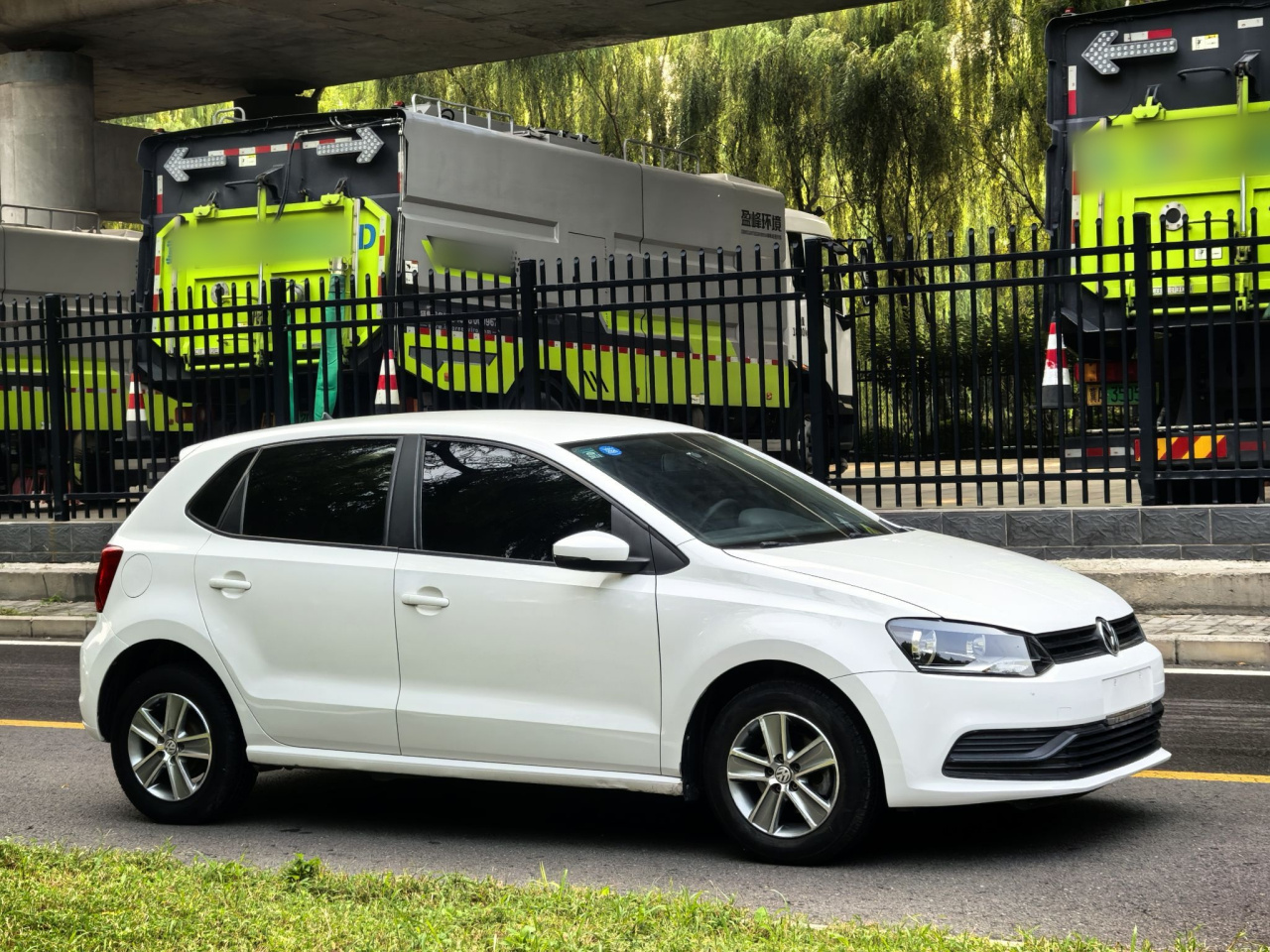 Polo 2016 1.4L AT photo 3