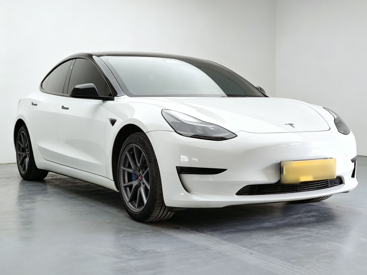 Model 3 2021 Standard Range RWD Upgraded photo 4