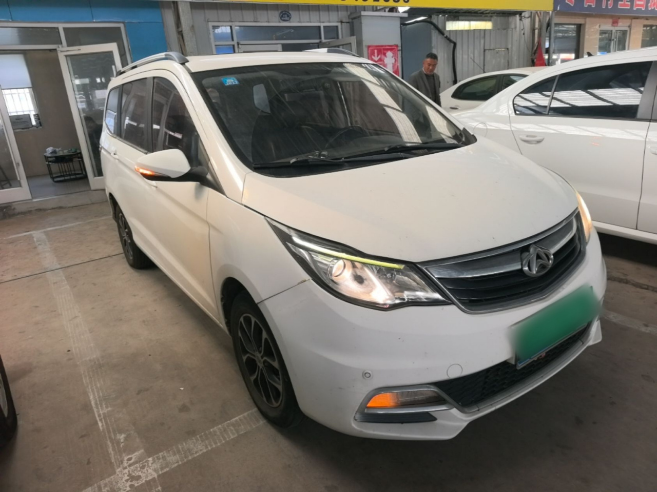 Changan Oshan A600 2016 1.5L MT Luxury 7-Seater photo 5