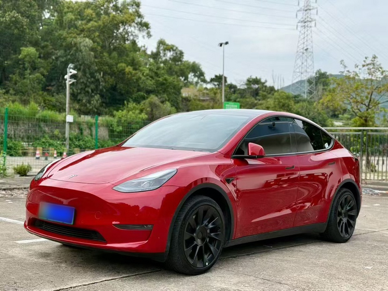 Model Y 2022 Facelift Long Range AWD photo 2
